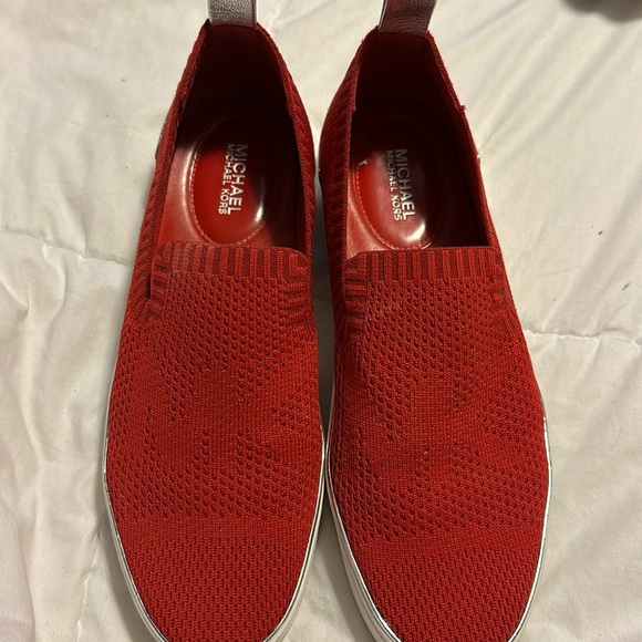 Michael Kors stretch knit women’s loafers. - Picture 1 of 3